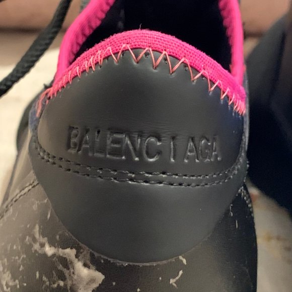 Balenciaga race runner in pink and black - Picture 2 of 8